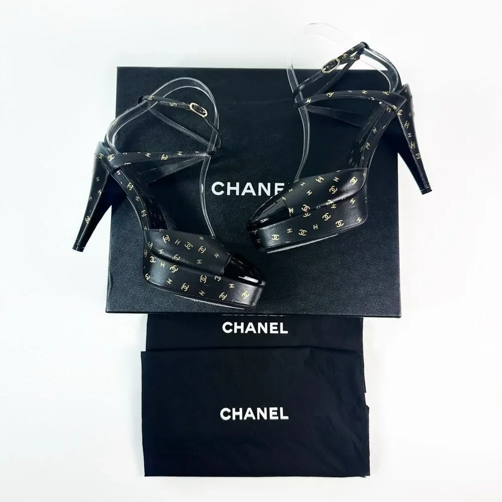 CHANEL 2023 All Over Interlocking CC Logo Black Heels Size 38 Platform Cap Toe